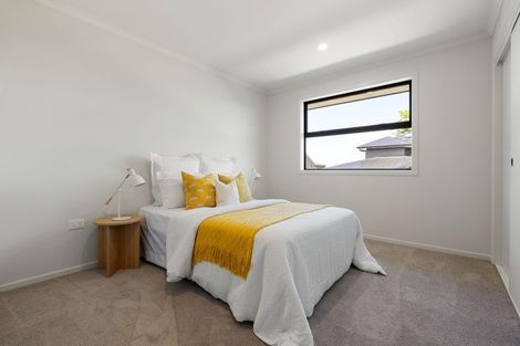 Photo of property in 10 Oralee Terrace, Peacocke, Hamilton, 3206