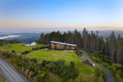 Photo of property in 449 Rodney Road, Big Omaha, 0985