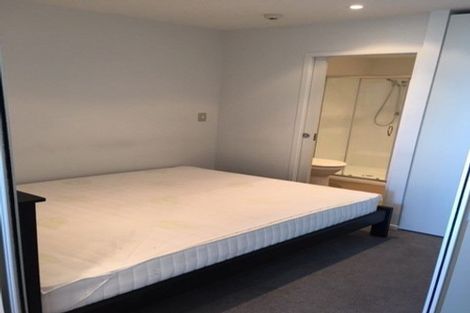 Photo of property in Queen's Residences, 2402/8 Airedale Street, Auckland Central, Auckland, 1010