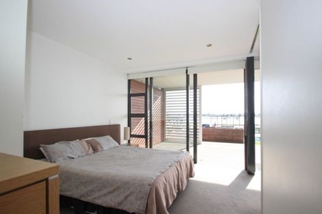 Photo of property in 207/7 Humber Street, Pandora, Napier, 4110