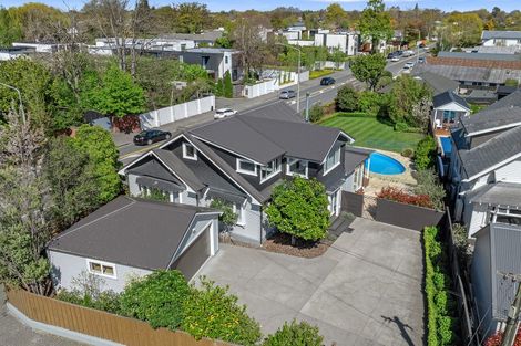 Photo of property in 3 Strowan Road, Strowan, Christchurch, 8052