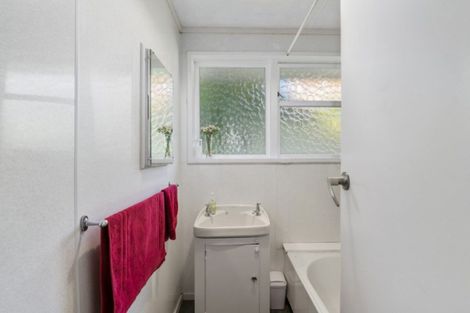 Photo of property in 76 Lord Street, Stokes Valley, Lower Hutt, 5019