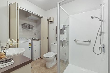 Photo of property in Bay Palms Apartments, 11/30e Bute Road, Browns Bay, Auckland, 0630
