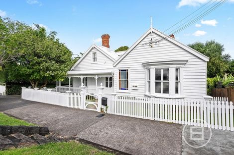 Photo of property in 46 Clifton Road, Herne Bay, Auckland, 1011