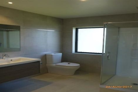 Photo of property in 32 Kaimanawa Road, Karaka, Papakura, 2113