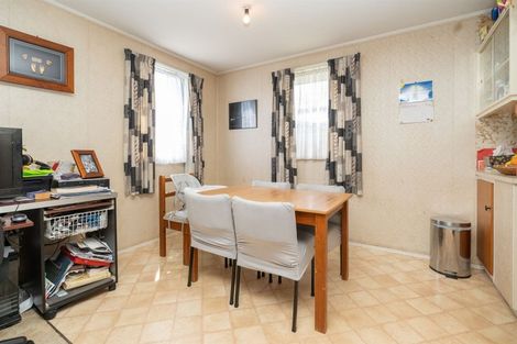 Photo of property in 14 Velma Crescent, Nawton, Hamilton, 3200