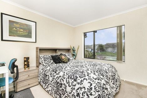 Photo of property in 23 Foxlaw Street, Randwick Park, Auckland, 2105