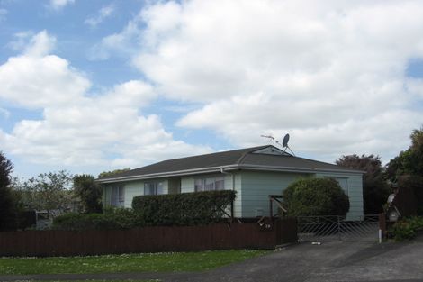 Photo of property in 20 Stoll Place, Clendon Park, Auckland, 2103