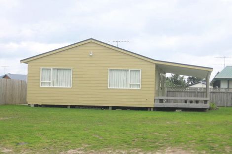 Photo of property in 200 Kowhai Avenue, Matarangi, Whitianga, 3592