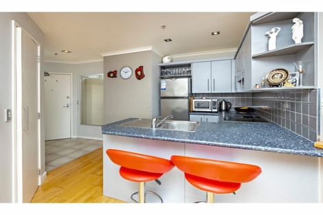 Photo of property in The Rennaissance, 1g/18 Ronwood Avenue, Manukau, Auckland, 2104