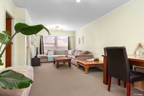 Photo of property in 2/3 Parker Avenue, New Lynn, Auckland, 0600