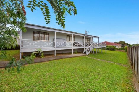 Photo of property in 29 Greenstone Place, Clover Park, Auckland, 2019