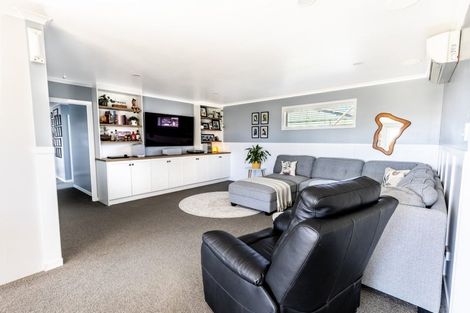 Photo of property in 533a Manutahi Road, Lepperton, New Plymouth, 4373