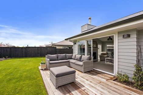 Photo of property in 58 Montgomery Crescent, Kinloch, Taupo, 3377