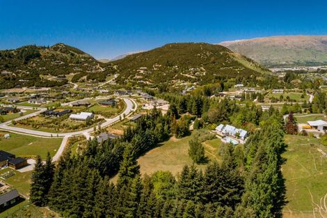 Photo of property in 504 Aubrey Road, Wanaka, 9305