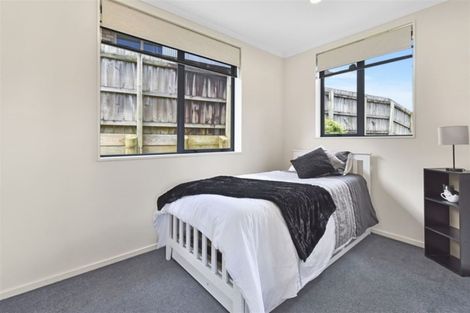 Photo of property in 19 Frederick Reece Drive, The Gardens, Auckland, 2105