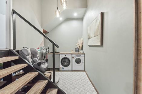 Photo of property in 1297b Whangaparaoa Road, Army Bay, Whangaparaoa, 0930