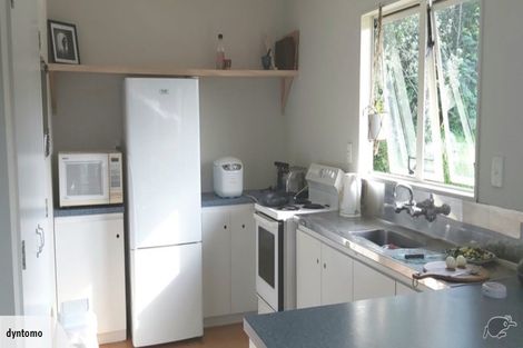 Photo of property in 6 Sandy Beach Road, Tinopai, Matakohe, 0593