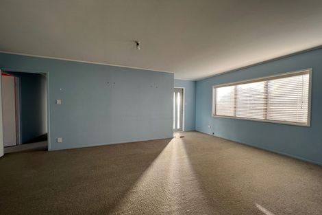 Photo of property in 51 Marendellas Drive, Bucklands Beach, Auckland, 2014