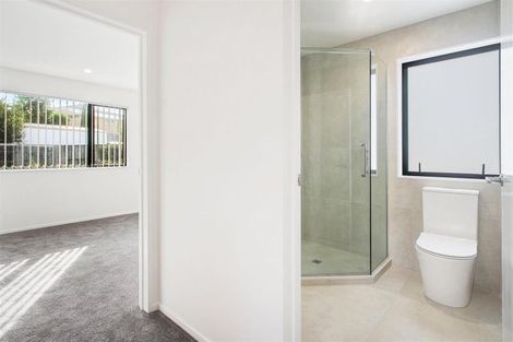 Photo of property in 21d Andrew Road, Howick, Auckland, 2010