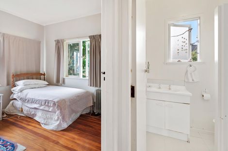 Photo of property in 27 Dillon Street, Waihi Beach, 3611