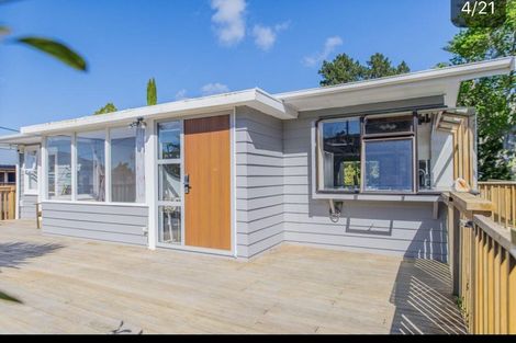 Photo of property in 4 Seaton Road, Murrays Bay, Auckland, 0630