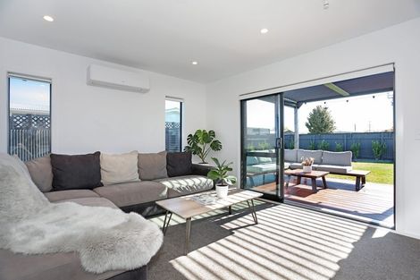 Photo of property in 7b Terrace Street, Marton, 4710