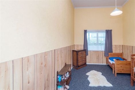 Photo of property in 96 Glover Road, Hawera, 4610