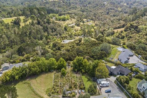 Photo of property in 1154a East Coast Road, Redvale, Auckland, 0794