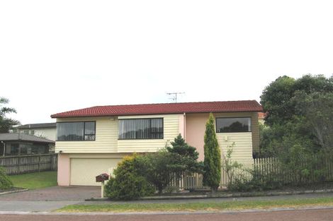 Photo of property in 4 Rosemary Avenue, Forrest Hill, Auckland, 0620