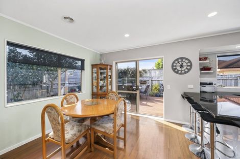 Photo of property in 100 Cedar Drive, Paraparaumu Beach, Paraparaumu, 5032
