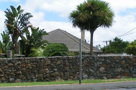 Photo of property in 269 Lake Road, Belmont, Auckland, 0622