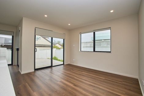 Photo of property in 36b Eastern Beach Road, Bucklands Beach, Auckland, 2012