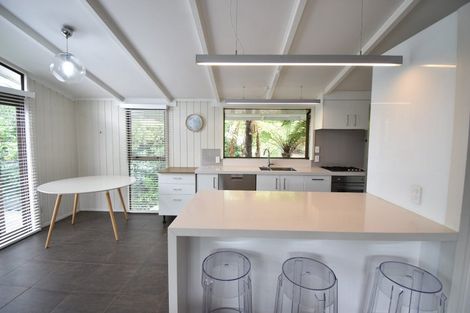 Photo of property in 1/12 Westbourne Road, Murrays Bay, Auckland, 0630