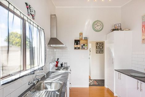 Photo of property in 43 Havelock Avenue, Westbrook, Palmerston North, 4412