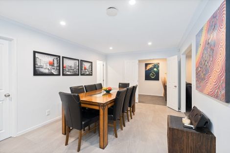 Photo of property in 10 Finsbury Place, Henderson, Auckland, 0612