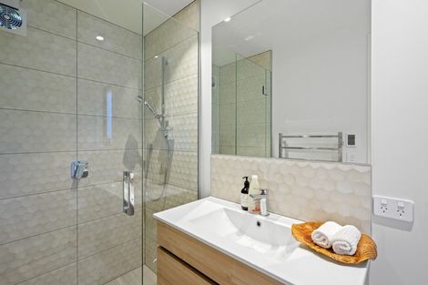 Photo of property in 128a Lismore Street, Wanaka, 9305