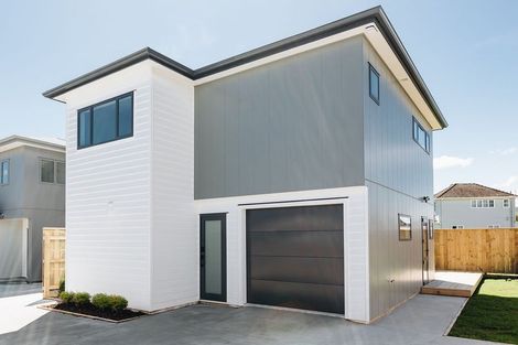 Photo of property in 1332 High Street, Taita, Lower Hutt, 5011