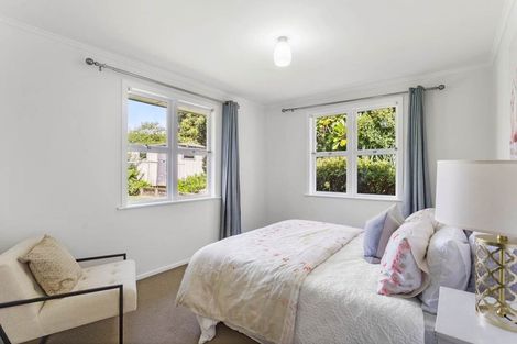 Photo of property in 211a Sunnynook Road, Wairau Valley, Auckland, 0627
