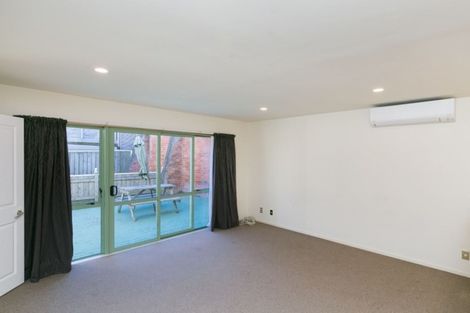 Photo of property in 125c The Parade, Island Bay, Wellington, 6023