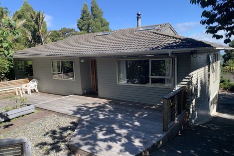 Photo of property in 3 Tinopai Road, Titirangi, Auckland, 0604