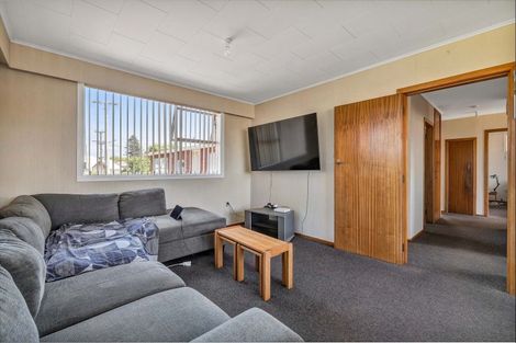 Photo of property in 38 Clemow Road, Fitzroy, New Plymouth, 4312