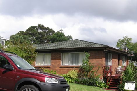 Photo of property in 2/21 Takapu Street, Henderson, Auckland, 0612