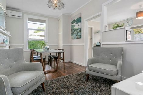 Photo of property in 30 Clare Street, Cambridge, 3434