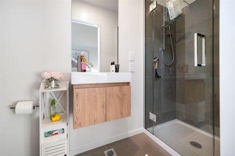 Photo of property in 2/66 Innes Road, St Albans, Christchurch, 8052