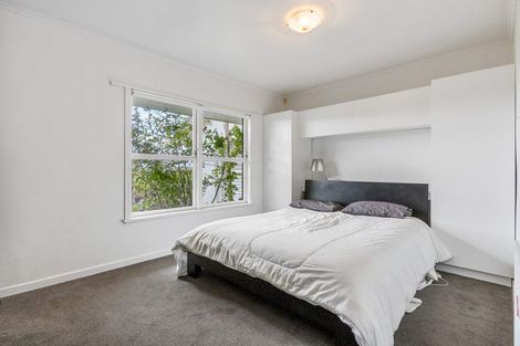 Photo of property in 3/46 Felton Mathew Avenue, Saint Johns, Auckland, 1072