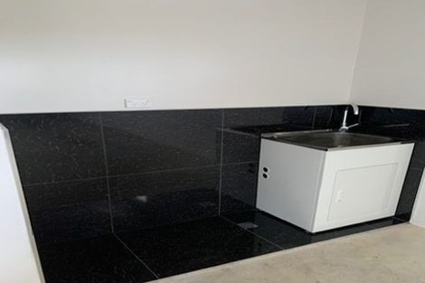 Photo of property in 5/1 June Place, Hamilton East, Hamilton, 3216