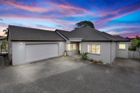 Photo of property in 256 Hill Road, The Gardens, Auckland, 2105