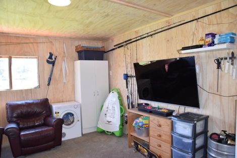 Photo of property in 2 Derby Street, Woodend, Invercargill, 9877