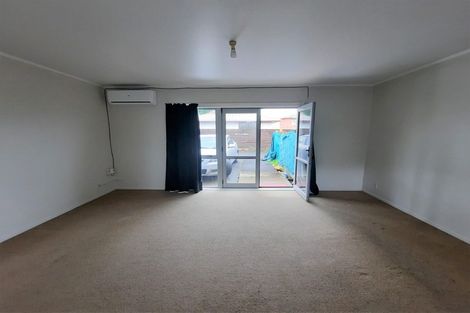 Photo of property in 1/53 Browns Road, Manurewa, Auckland, 2102